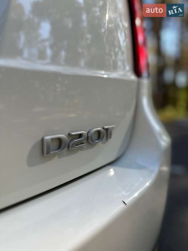 Позашляховик / Кросовер SsangYong Korando 2012 в Білогородці