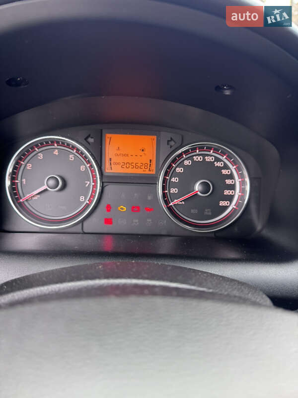 Позашляховик / Кросовер SsangYong Korando 2013 в Миколаєві фото 13 Позашляховик / Кросовер SsangYong Korando 2013 в Миколаєві