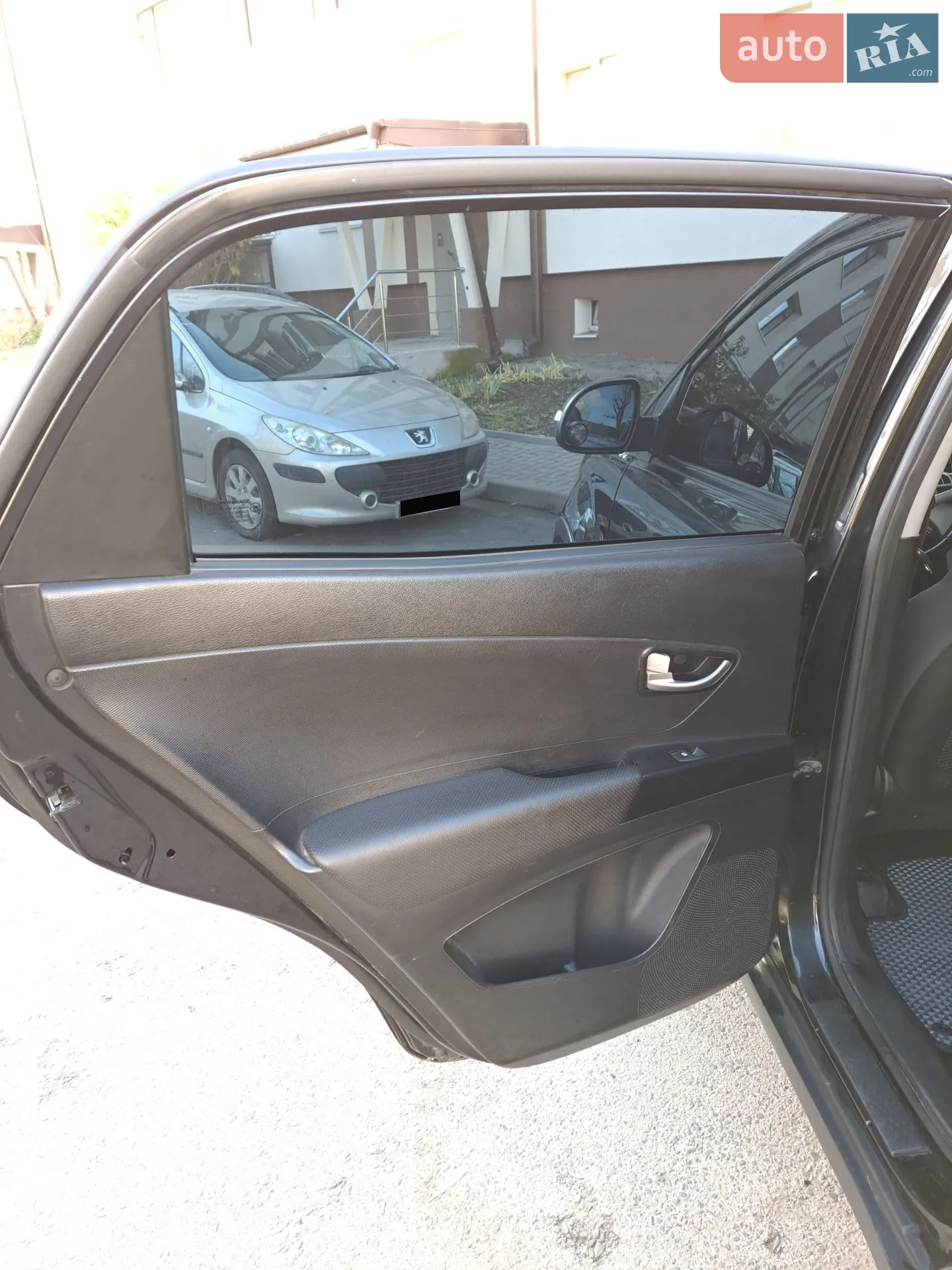 2013 SsangYong Korando - мініатюра 14