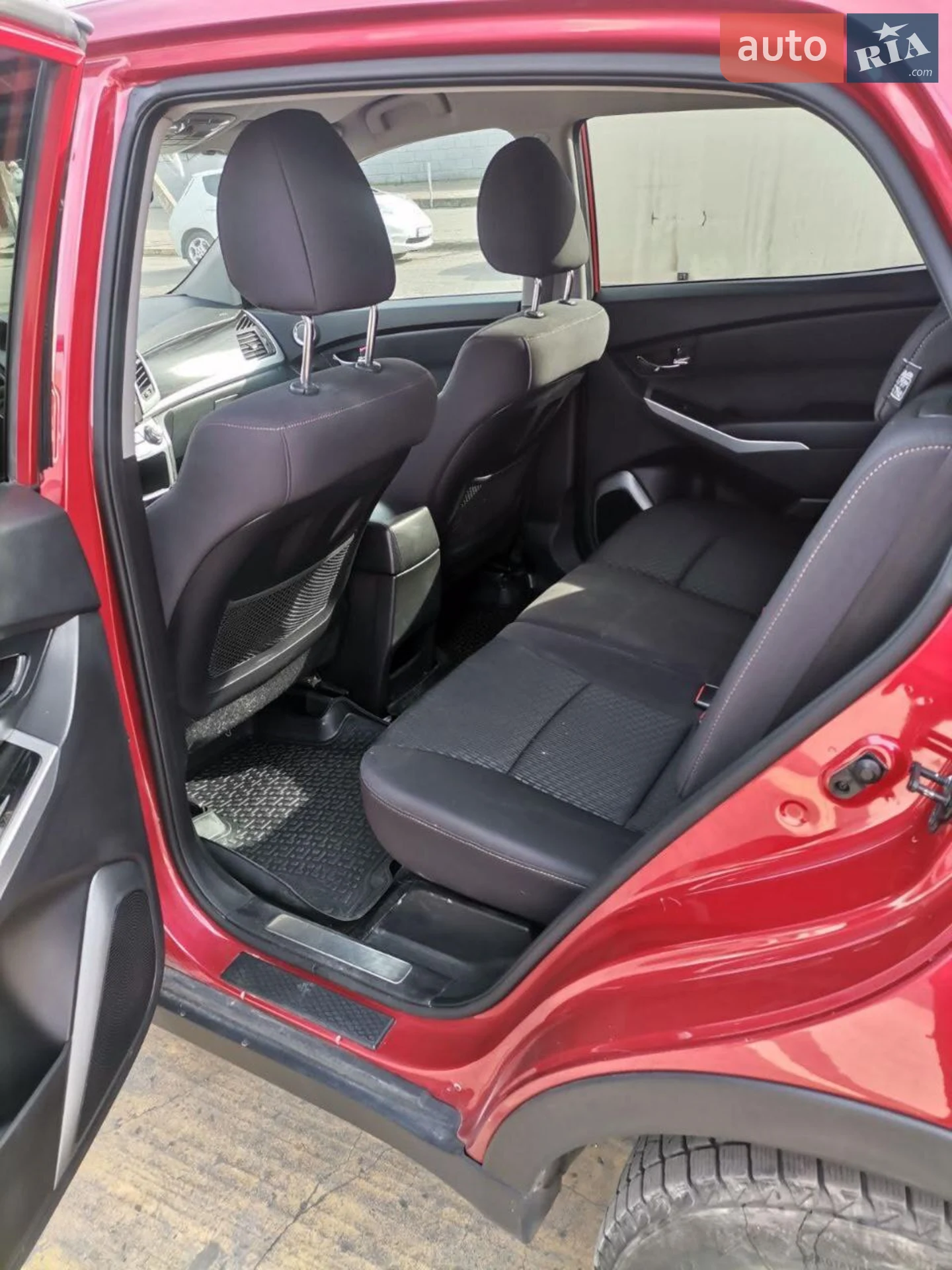 2013 SsangYong Korando - мініатюра 5