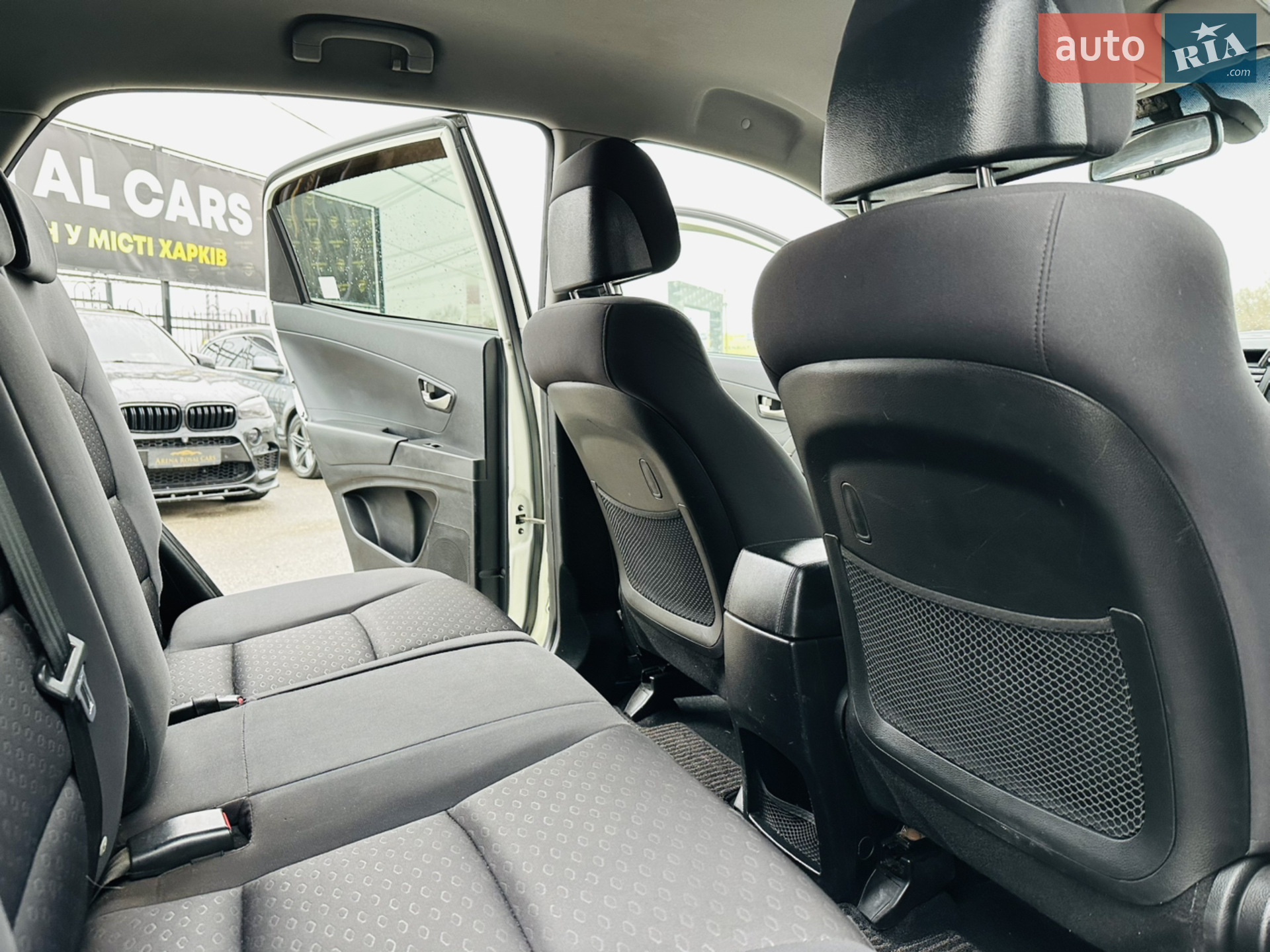 2011 SsangYong Korando - мініатюра 19