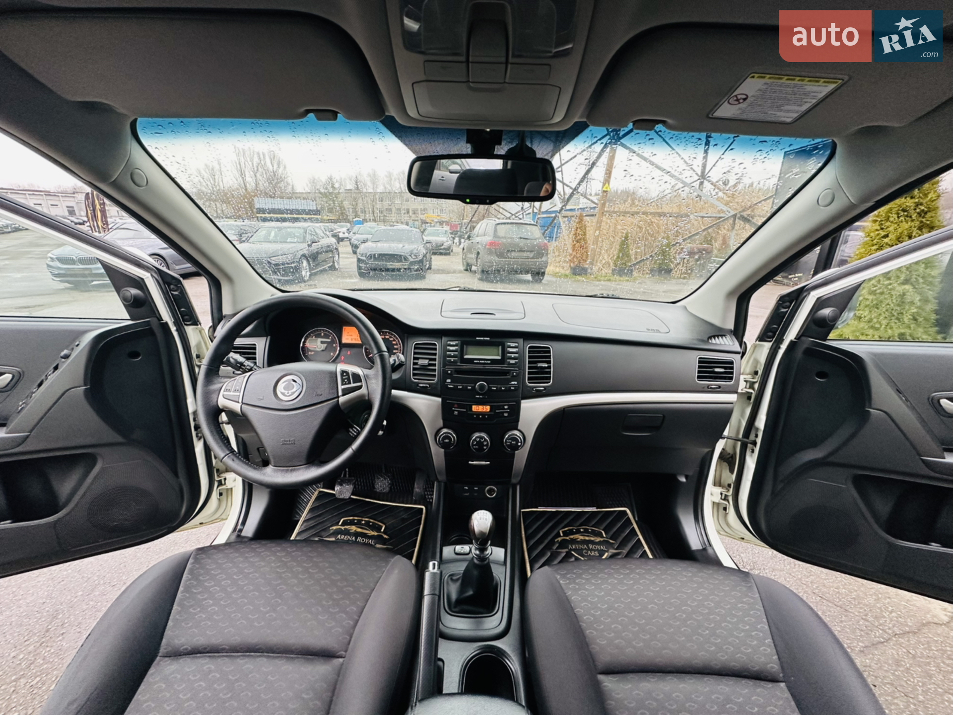 2011 SsangYong Korando - мініатюра 20