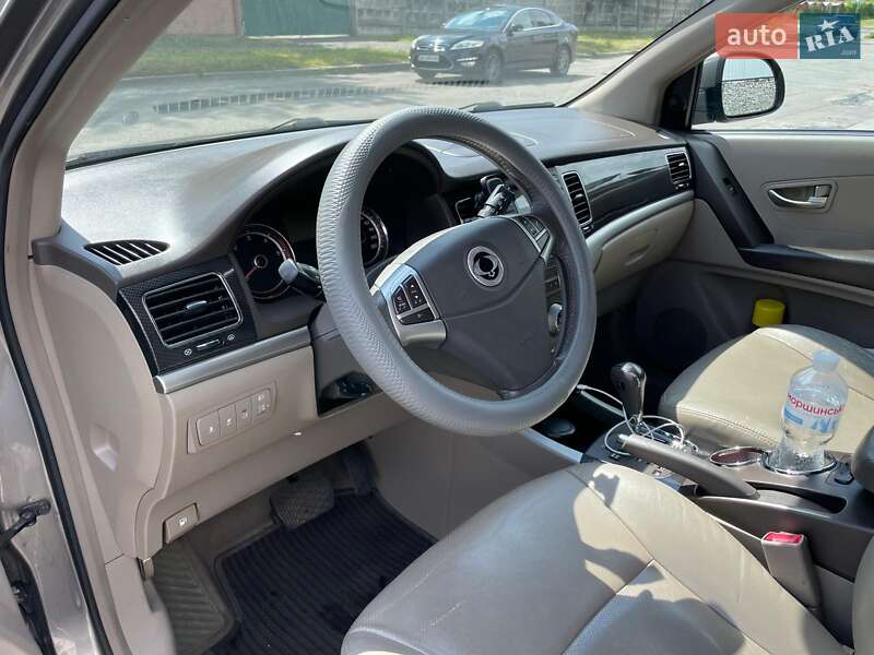 Внедорожник / Кроссовер SsangYong Korando 2012 в Киеве