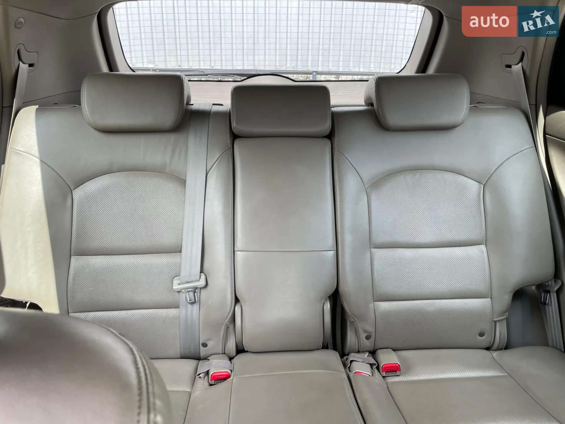 2012 SsangYong Korando - мініатюра 18