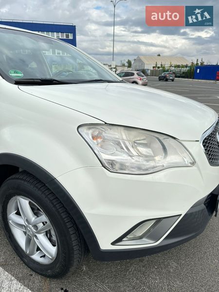 Внедорожник / Кроссовер SsangYong Korando 2011 в Киеве