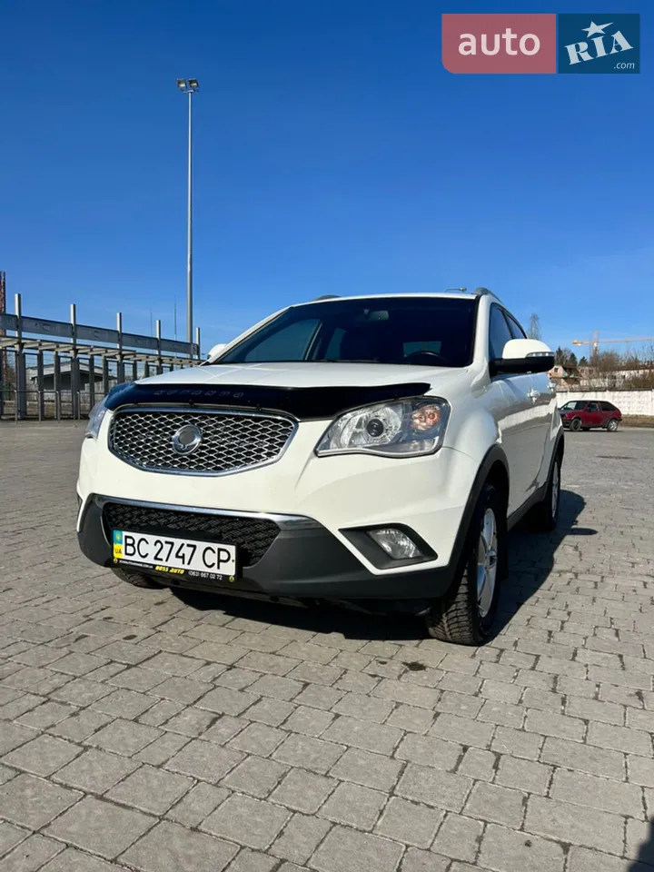 2012 SsangYong Korando - мініатюра 15