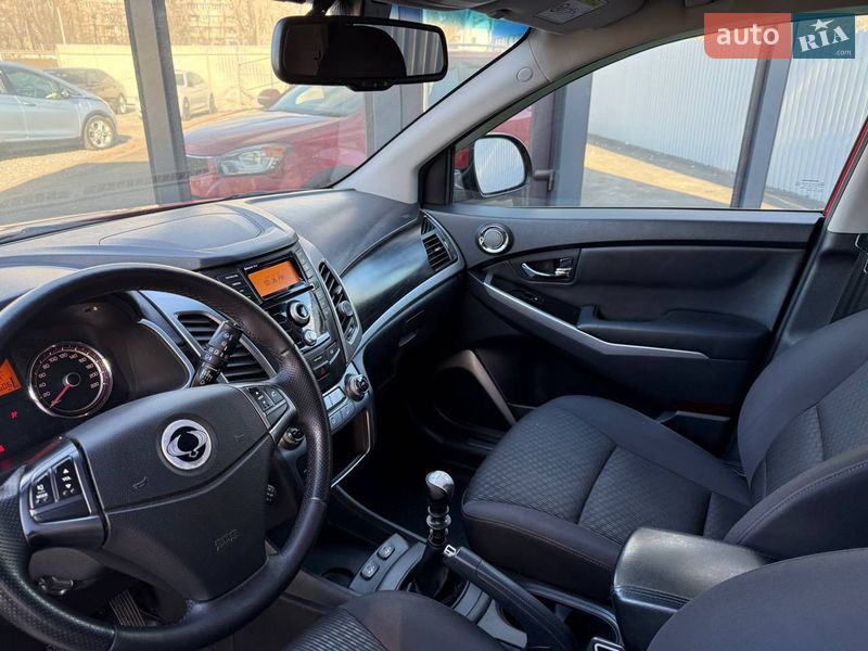 Внедорожник / Кроссовер SsangYong Korando 2013 в Киеве