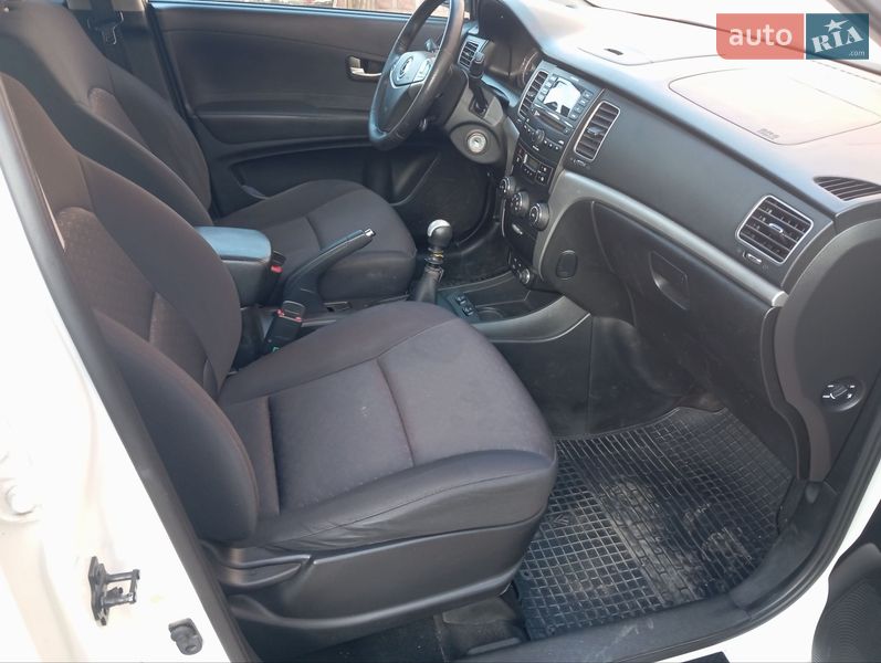 Внедорожник / Кроссовер SsangYong Korando 2011 в Хмельницком