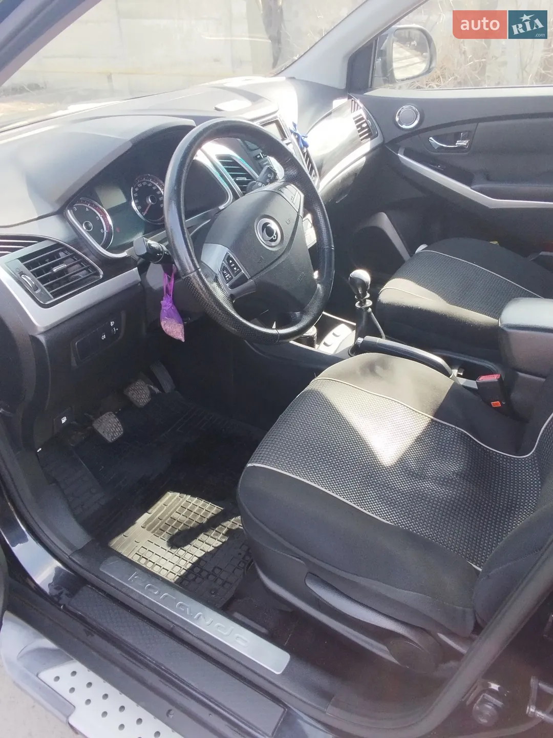 2014 SsangYong Korando - мініатюра 5