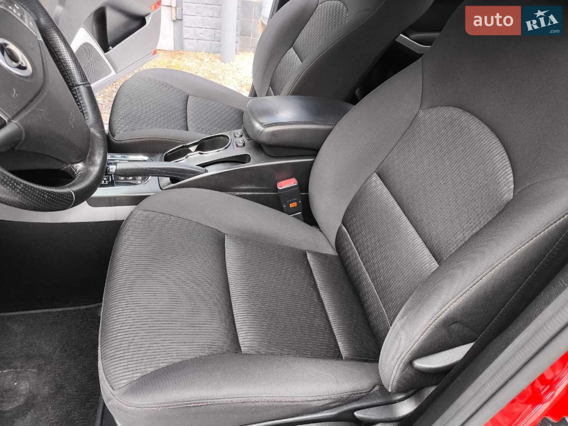 2014 SsangYong Korando - мініатюра 4