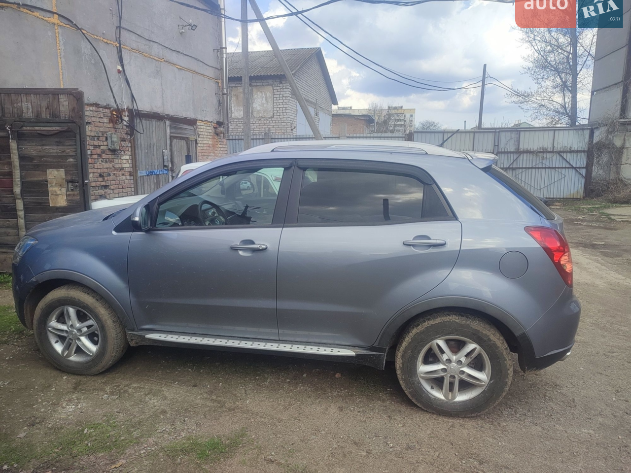 2011 SsangYong Korando - мініатюра 16