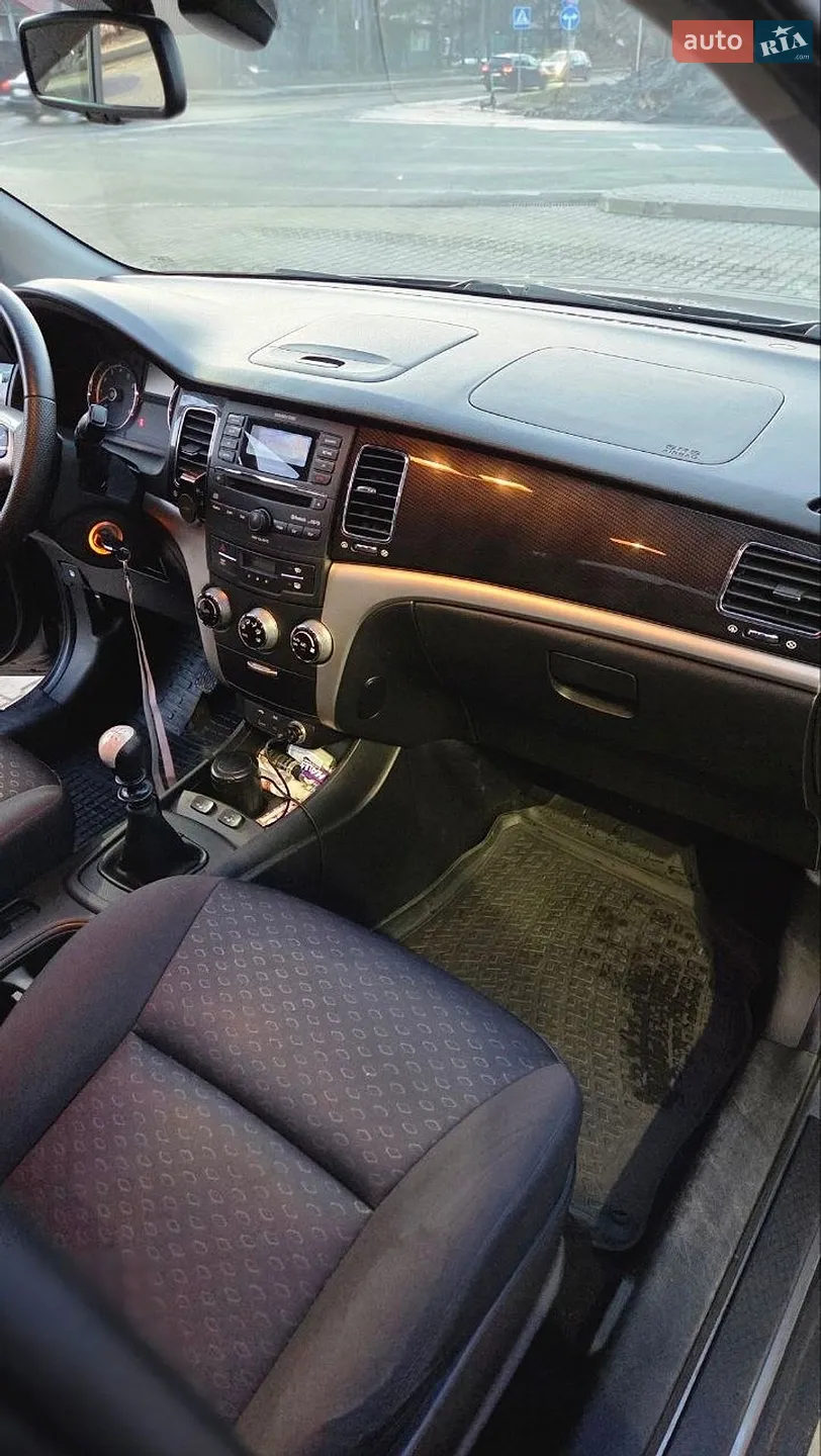 2012 SsangYong Korando - мініатюра 10