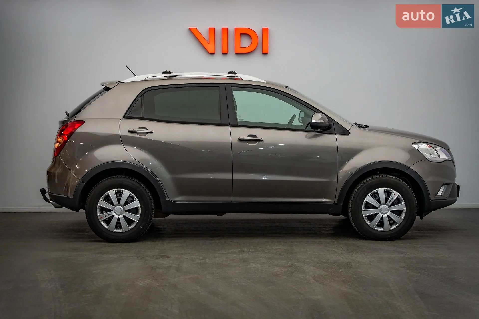 2011 SsangYong Korando - мініатюра 4