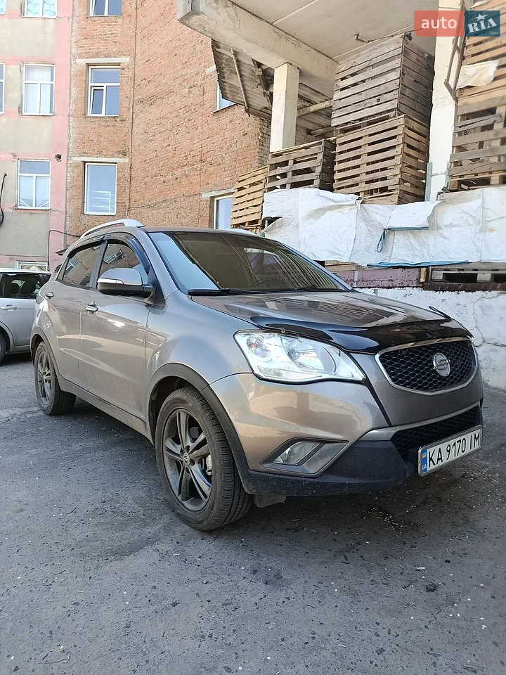 2012 SsangYong Korando - мініатюра 10