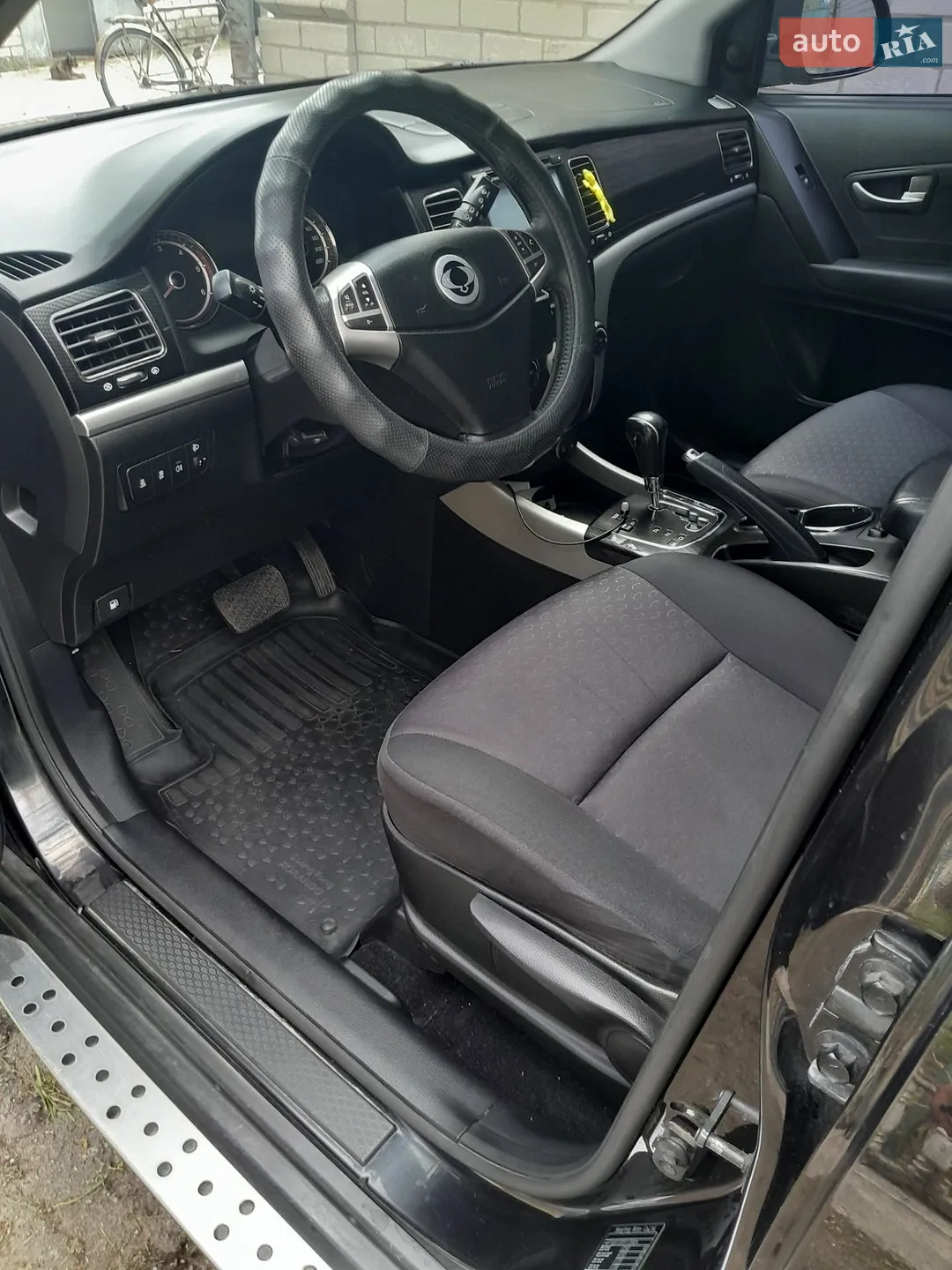 2013 SsangYong Korando - мініатюра 12