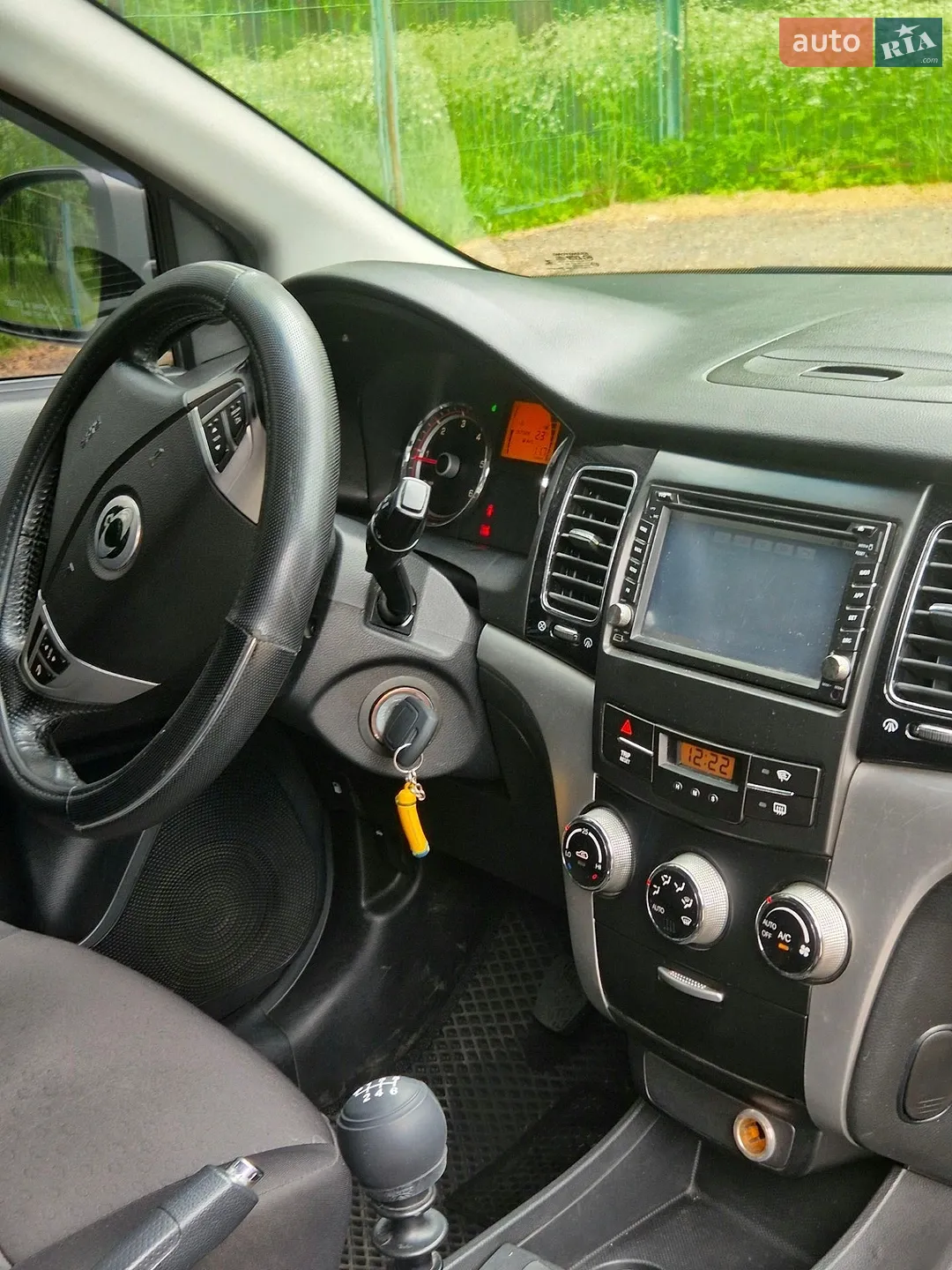 2013 SsangYong Korando - мініатюра 10