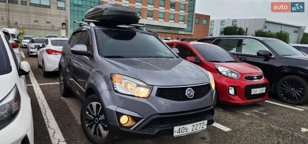 2012 SsangYong Korando - мініатюра 12
