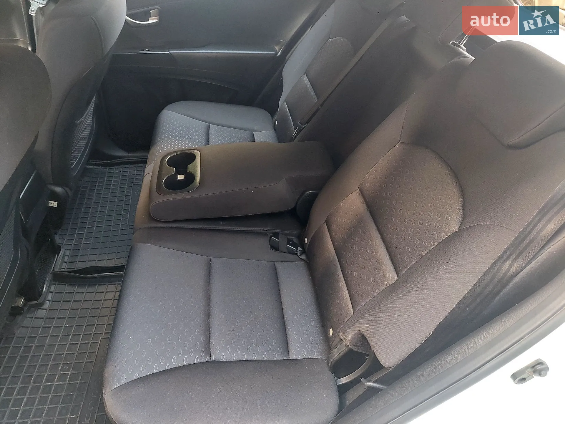 2013 SsangYong Korando - мініатюра 18