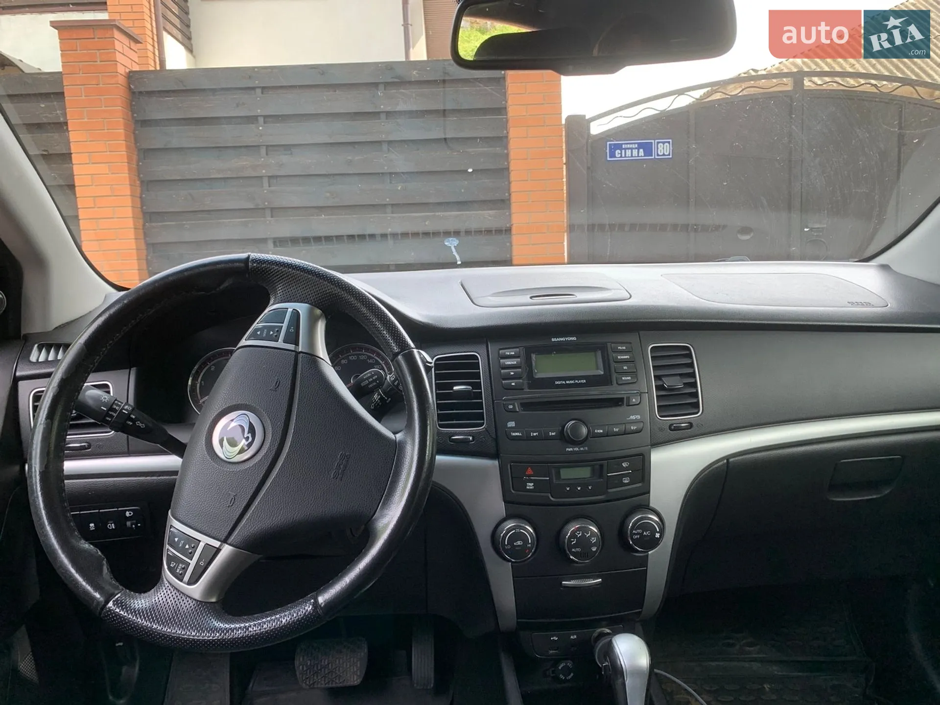 2011 SsangYong Korando - мініатюра 5