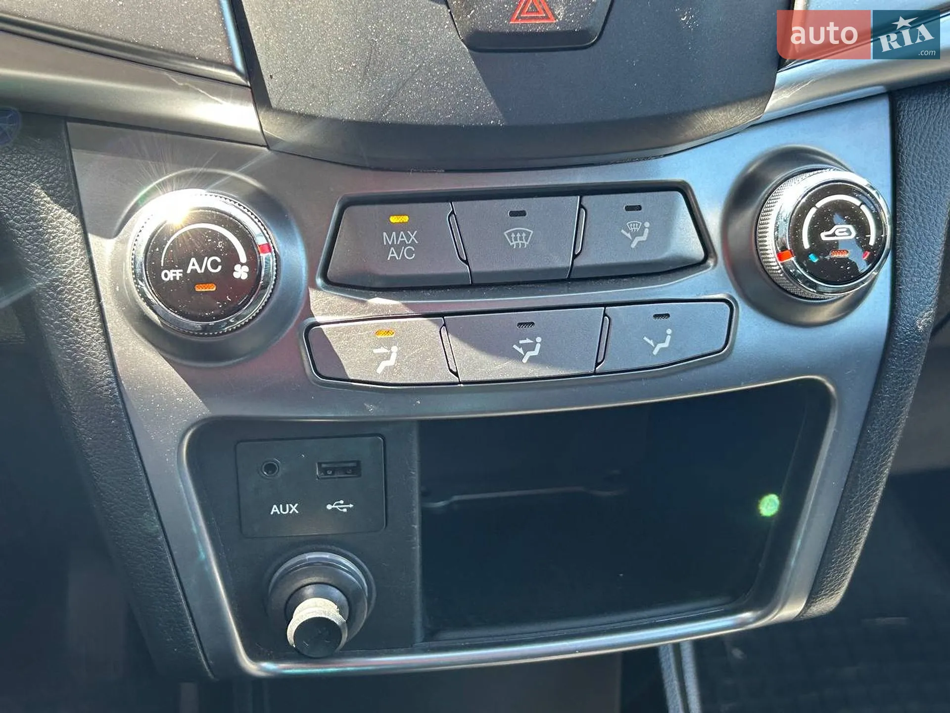 2014 SsangYong Korando - мініатюра 22