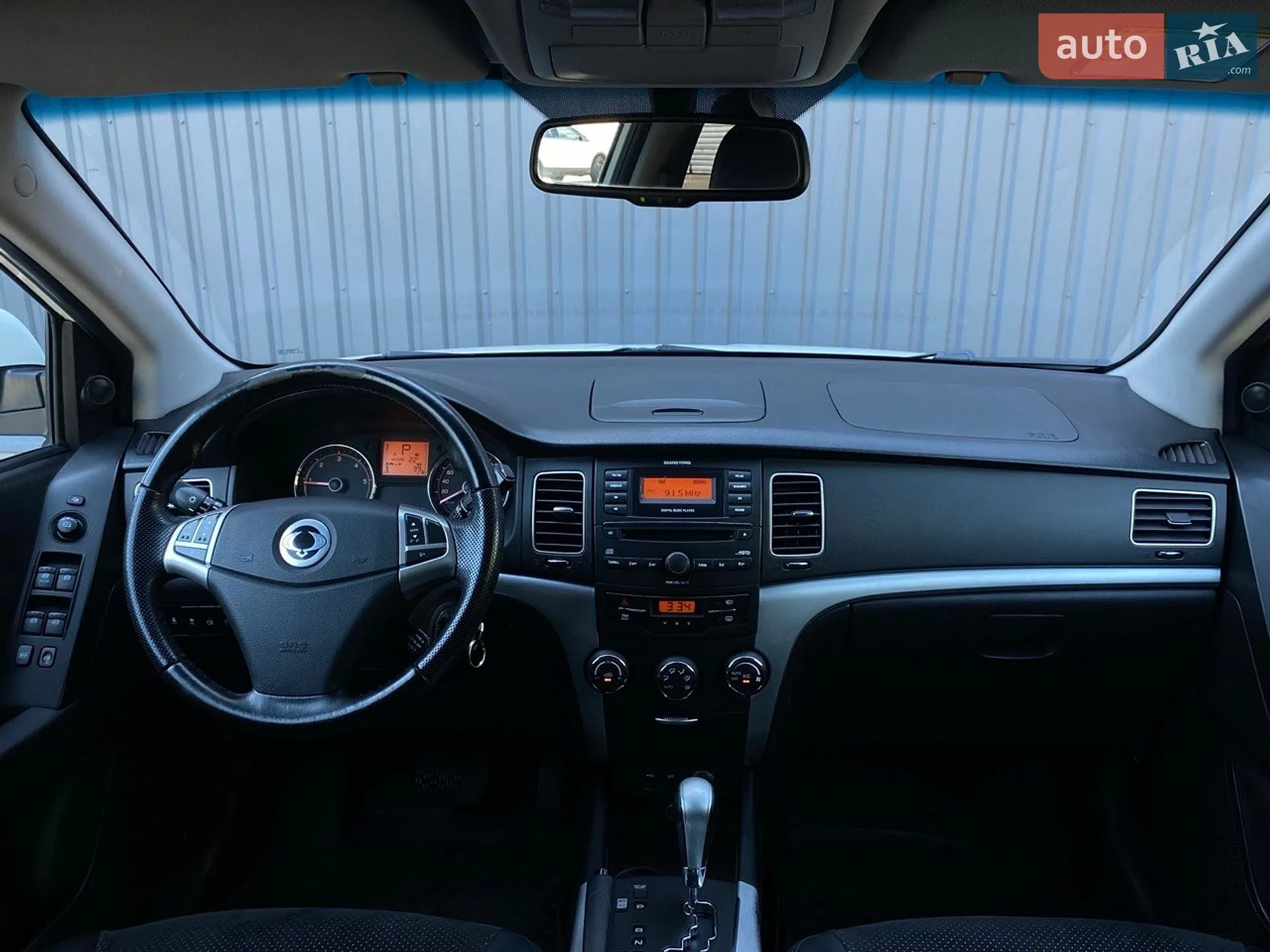 2011 SsangYong Korando - мініатюра 9