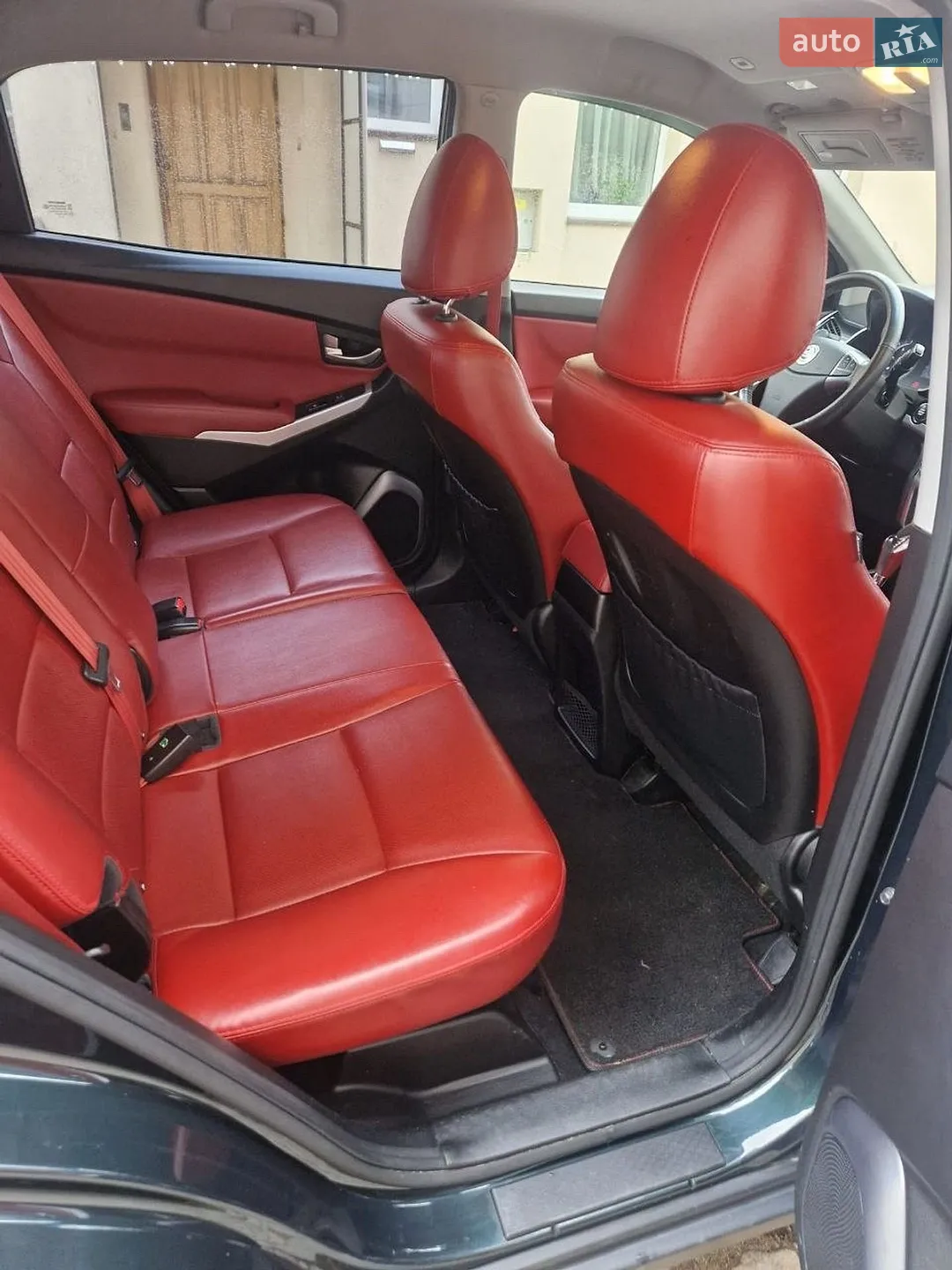 2016 SsangYong Korando - мініатюра 10