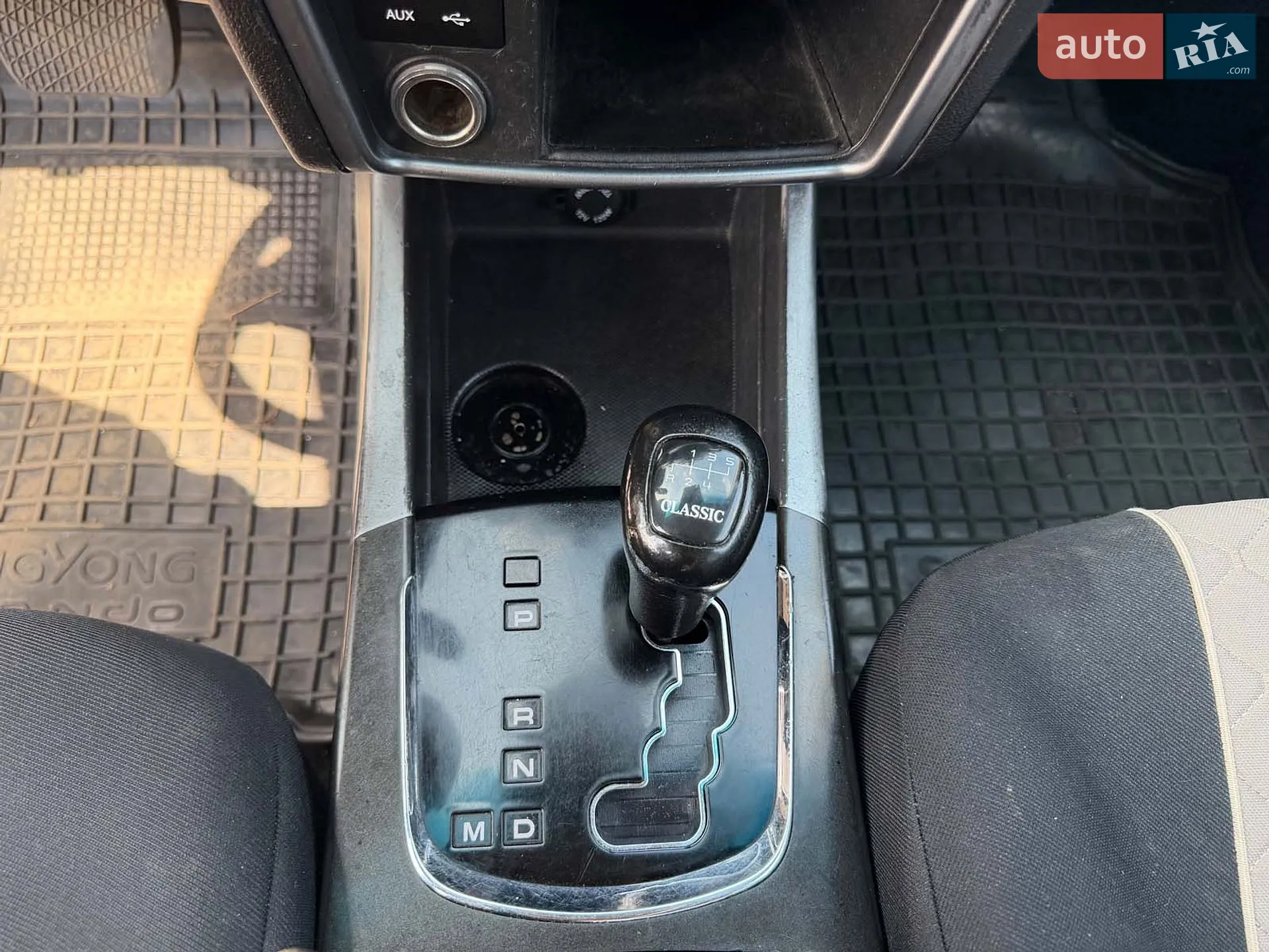 2014 SsangYong Korando - мініатюра 23