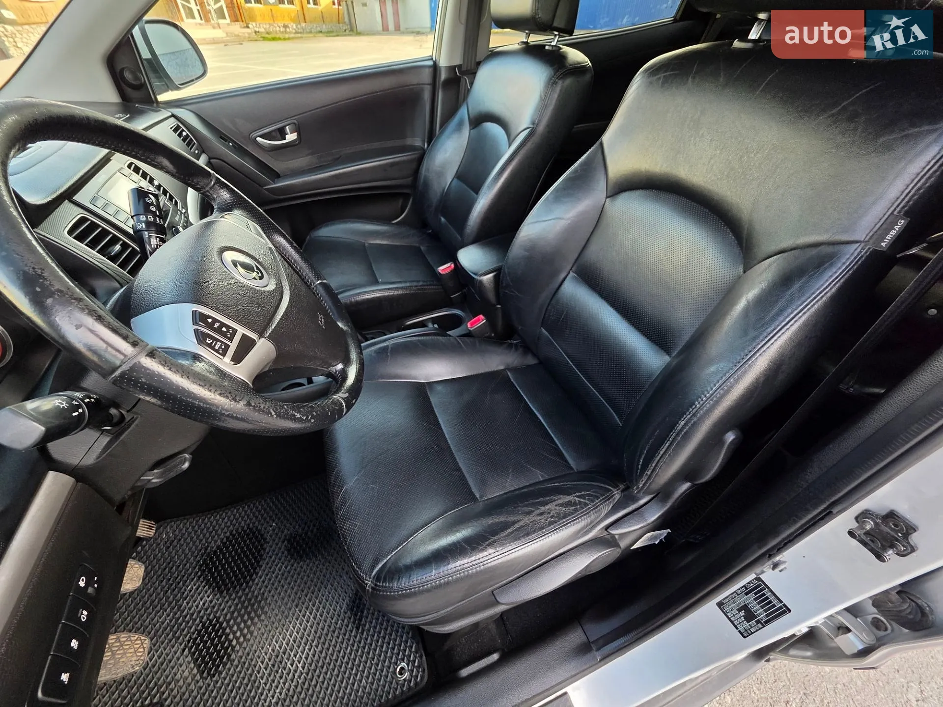 2012 SsangYong Korando - мініатюра 23