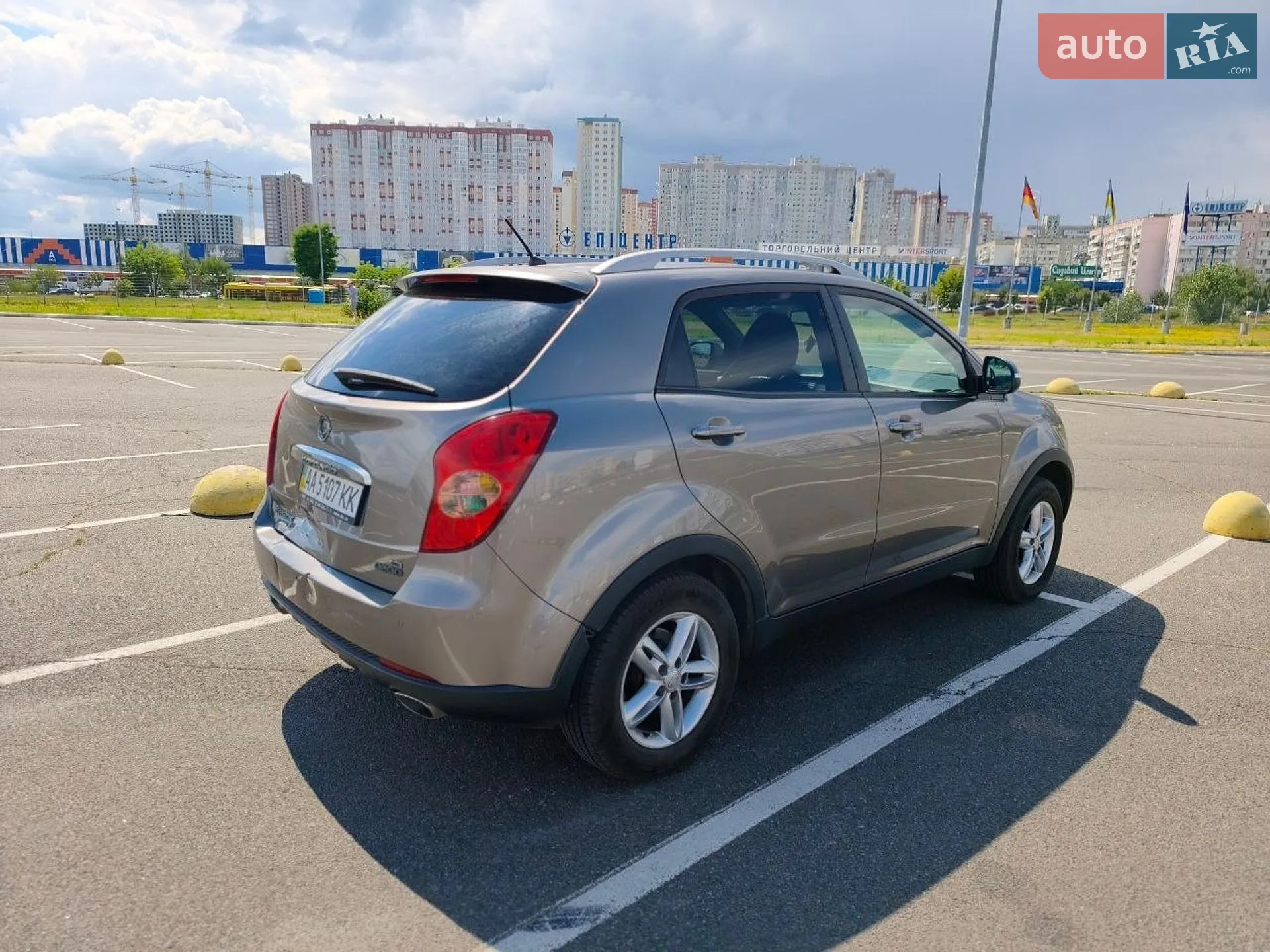 2012 SsangYong Korando - мініатюра 7