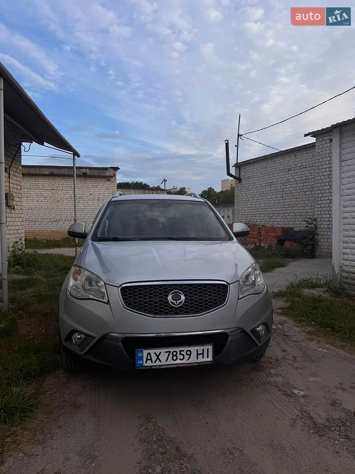 2012 SsangYong Korando - мініатюра 17