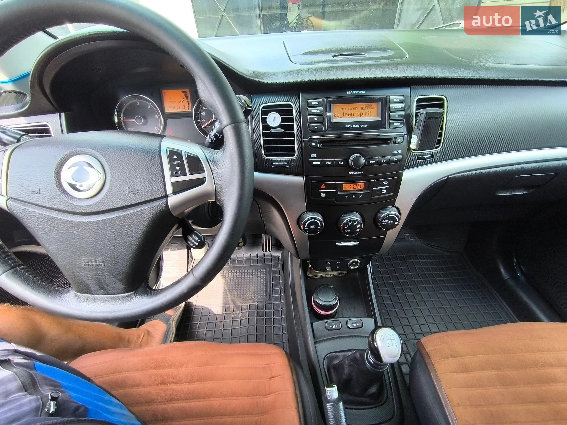 2012 SsangYong Korando - мініатюра 3