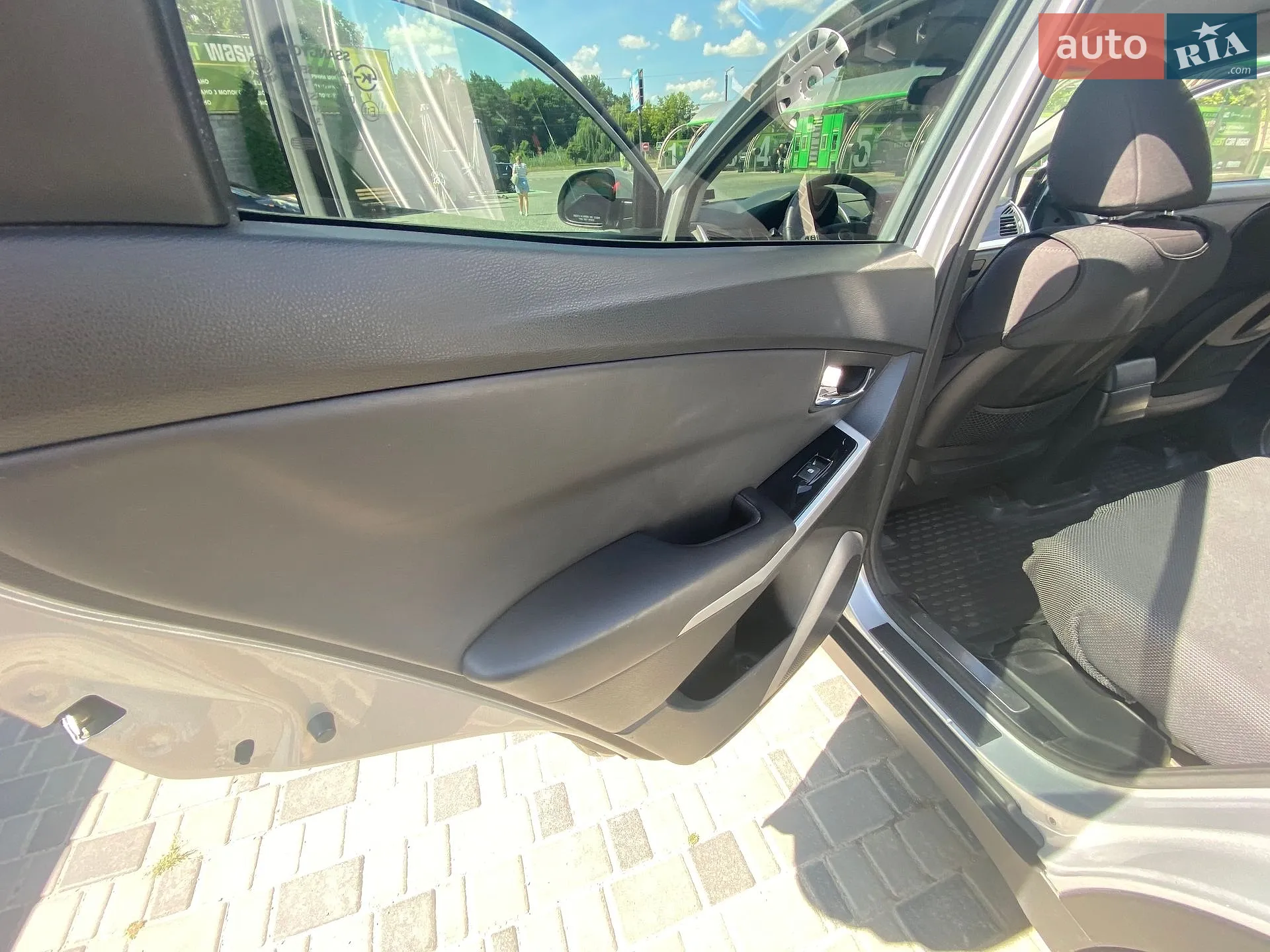 2014 SsangYong Korando - мініатюра 13