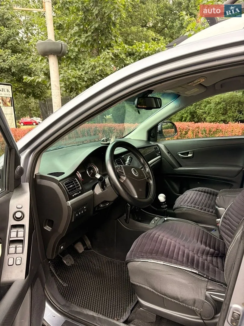 2012 SsangYong Korando - мініатюра 9