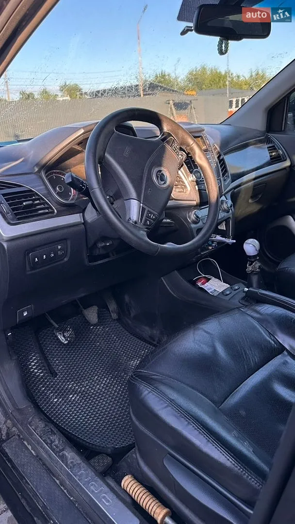 2014 SsangYong Korando - мініатюра 6
