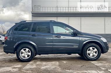 Позашляховик / Кросовер SsangYong Kyron 2014 в 