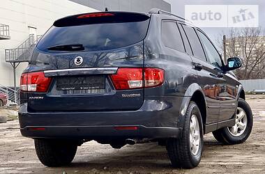 Позашляховик / Кросовер SsangYong Kyron 2014 в 