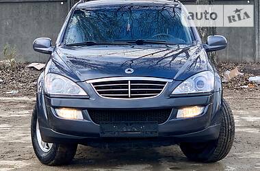 Позашляховик / Кросовер SsangYong Kyron 2014 в 