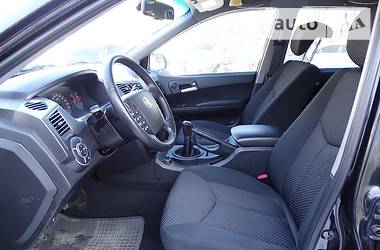 Позашляховик / Кросовер SsangYong Kyron 2011 в 