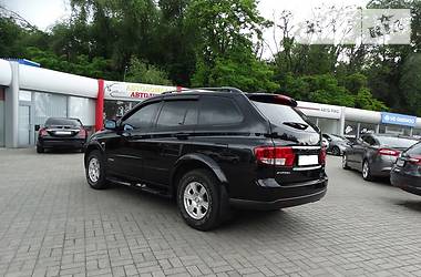 Позашляховик / Кросовер SsangYong Kyron 2011 в 