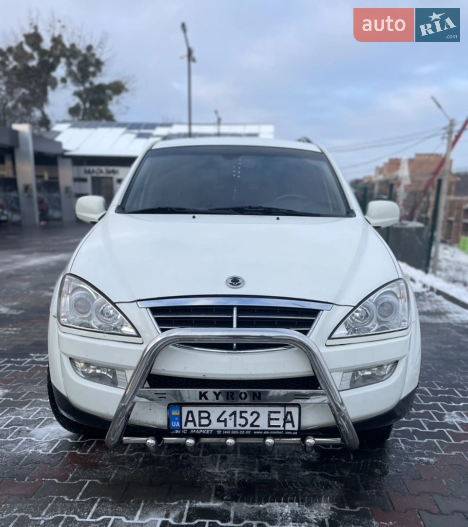 2010 SsangYong Kyron - мініатюра 15