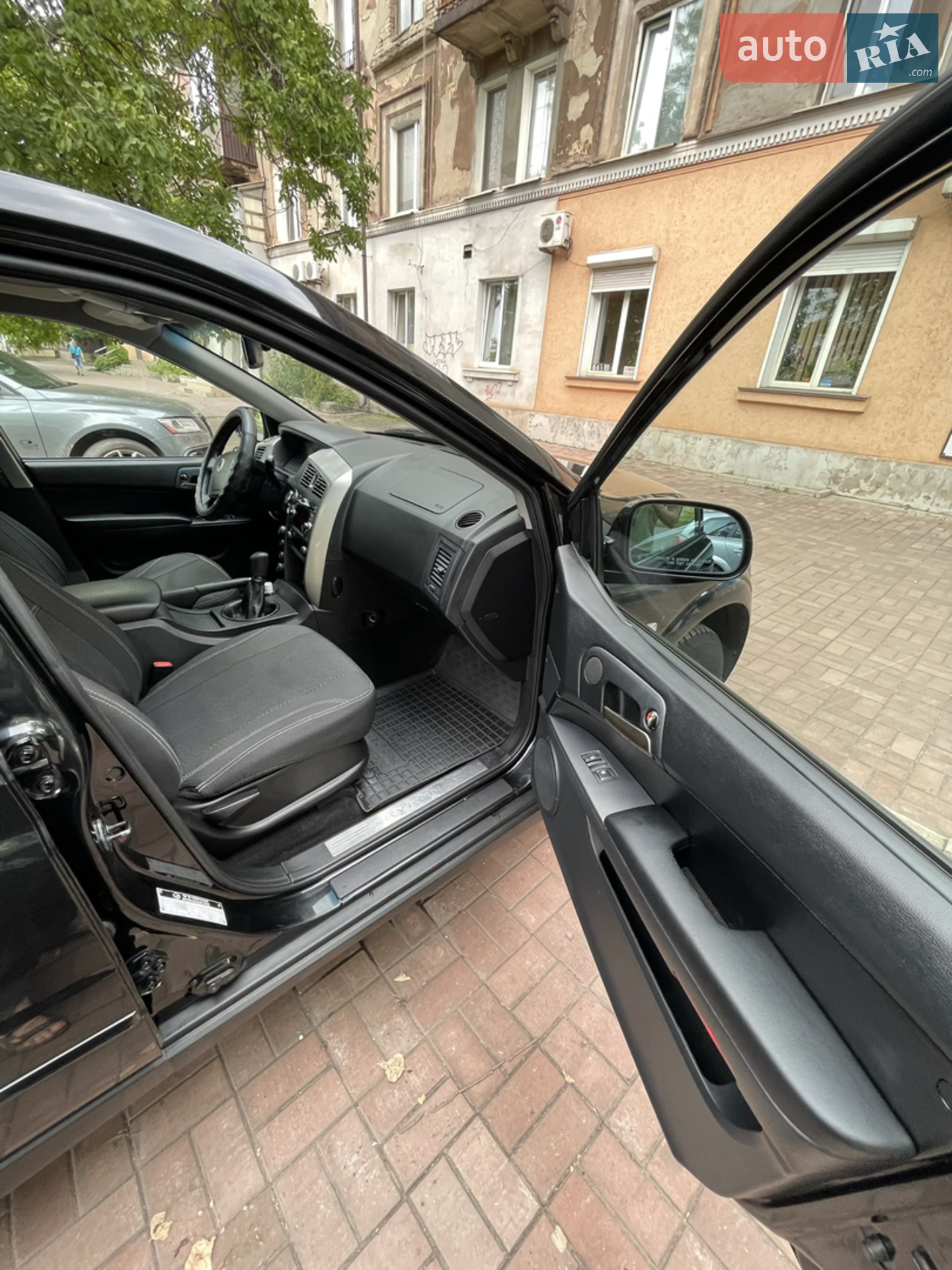 2013 SsangYong Kyron - мініатюра 8
