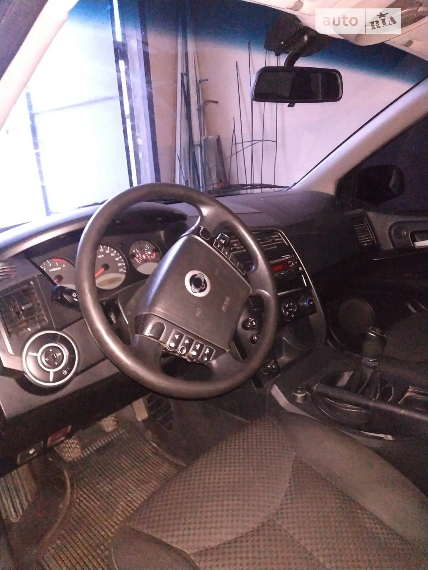 2010 SsangYong Kyron - мініатюра 3