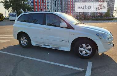 Внедорожник / Кроссовер SsangYong Kyron 2009 в 