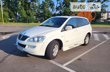 Позашляховик / Кросовер SsangYong Kyron 2009 в Києві