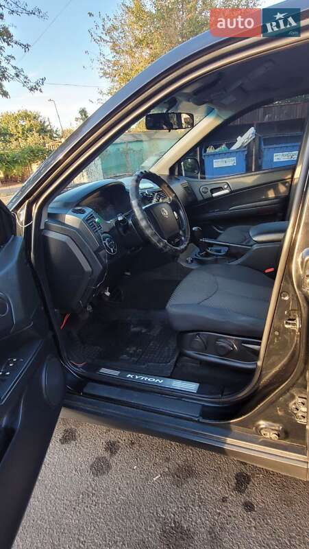 Внедорожник / Кроссовер SsangYong Kyron 2010 в Одессе