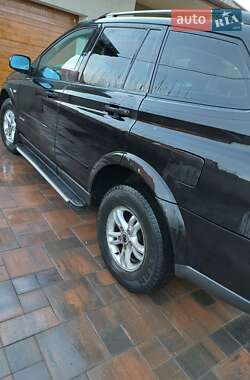 Внедорожник / Кроссовер SsangYong Kyron 2010 в 