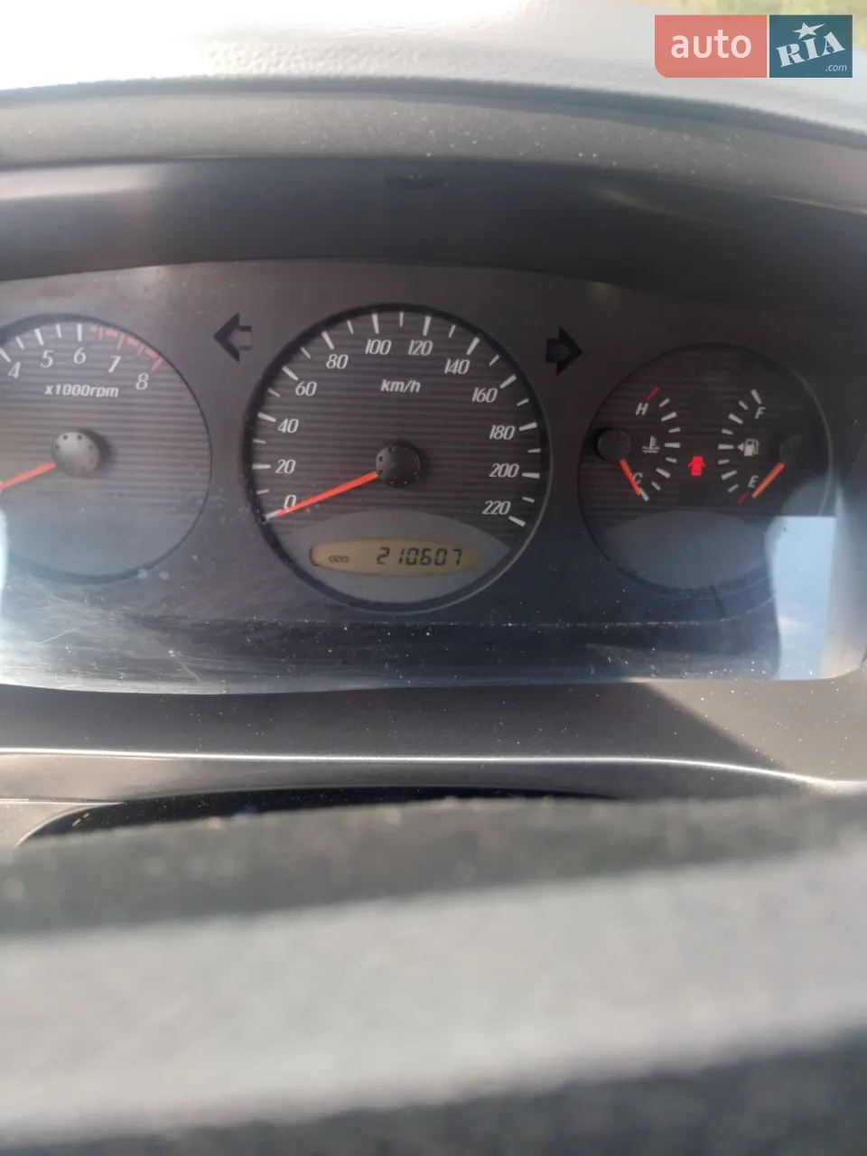 2010 SsangYong Kyron - мініатюра 16