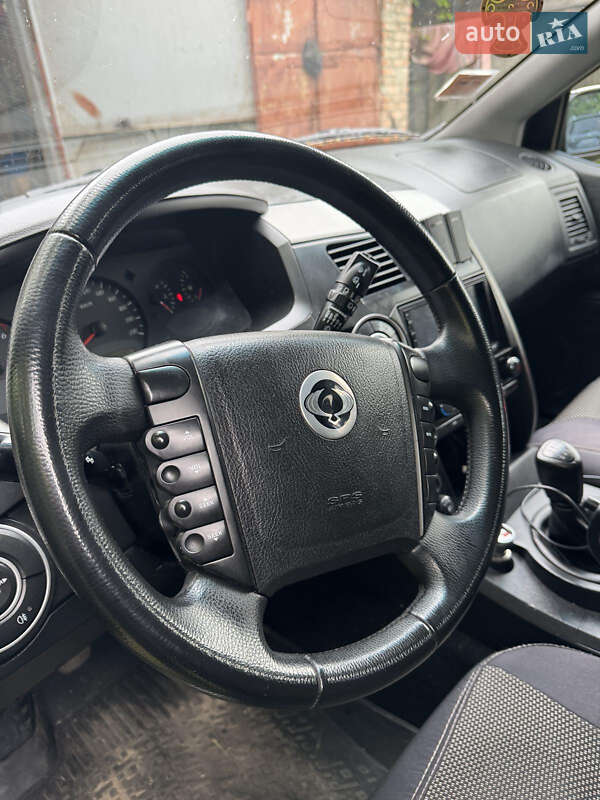 Позашляховик / Кросовер SsangYong Kyron 2009 в Сумах