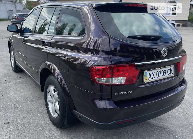 Позашляховик / Кросовер SsangYong Kyron 2010 в Харкові