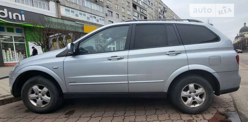 Позашляховик / Кросовер SsangYong Kyron 2009 в Шептицькому